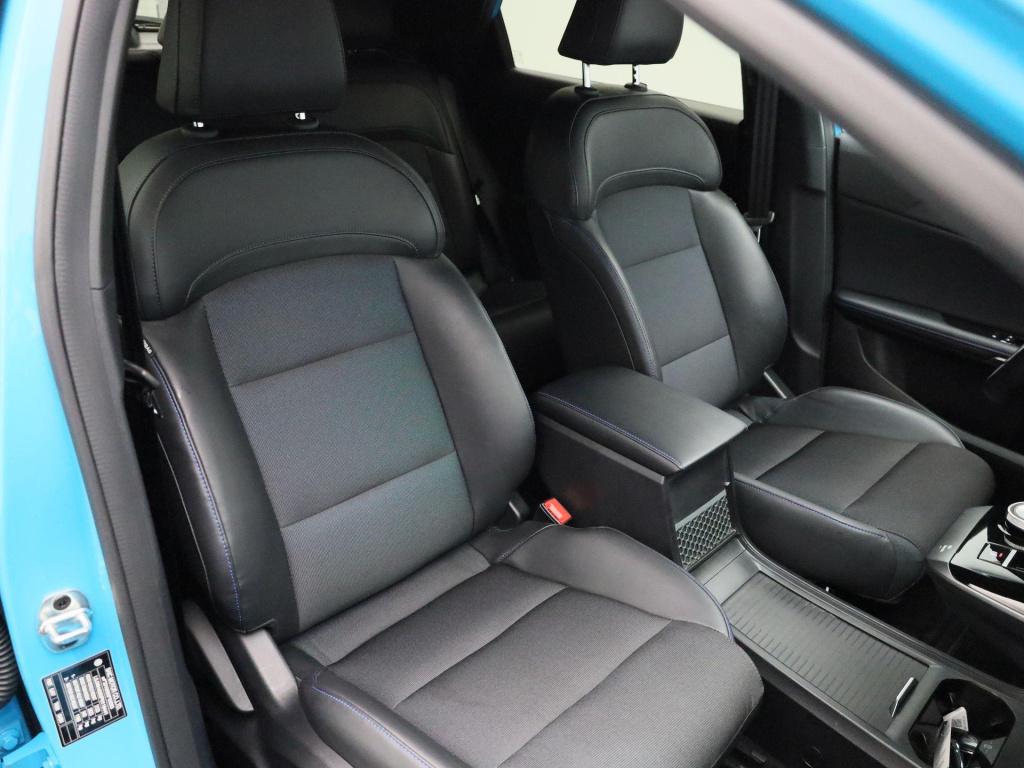 MG Mg4 64 kwh luxury all-season banden / navigatiesysteem / carplay / remot