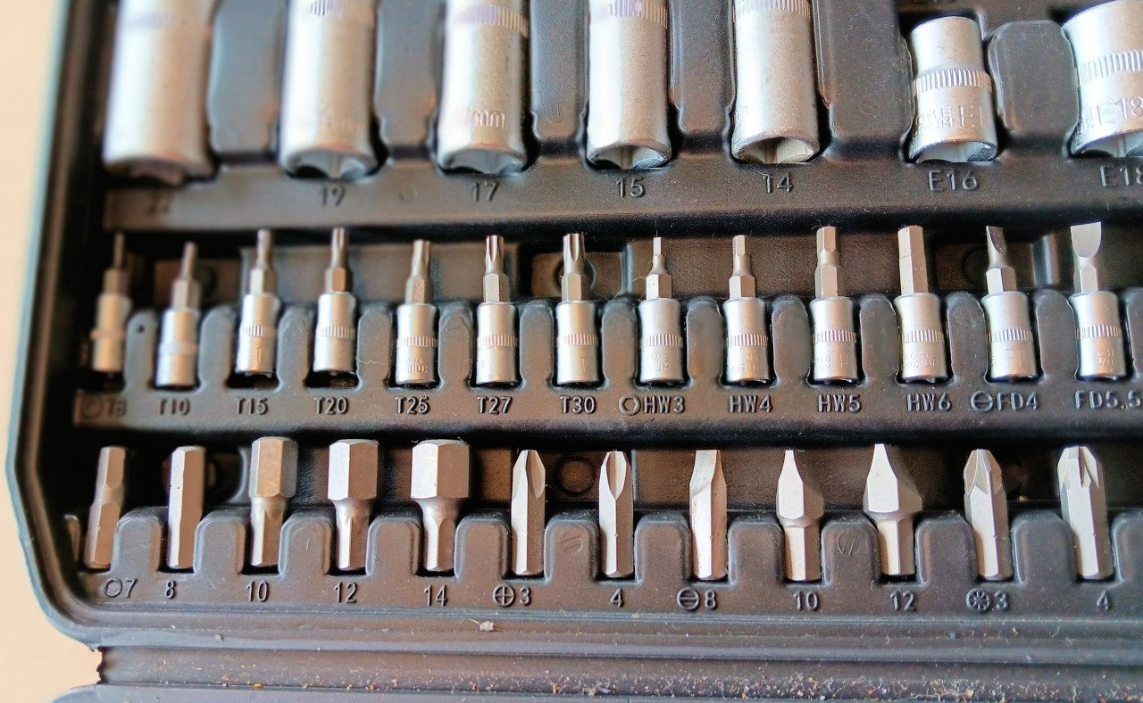 Dopsleutelset 108 delen