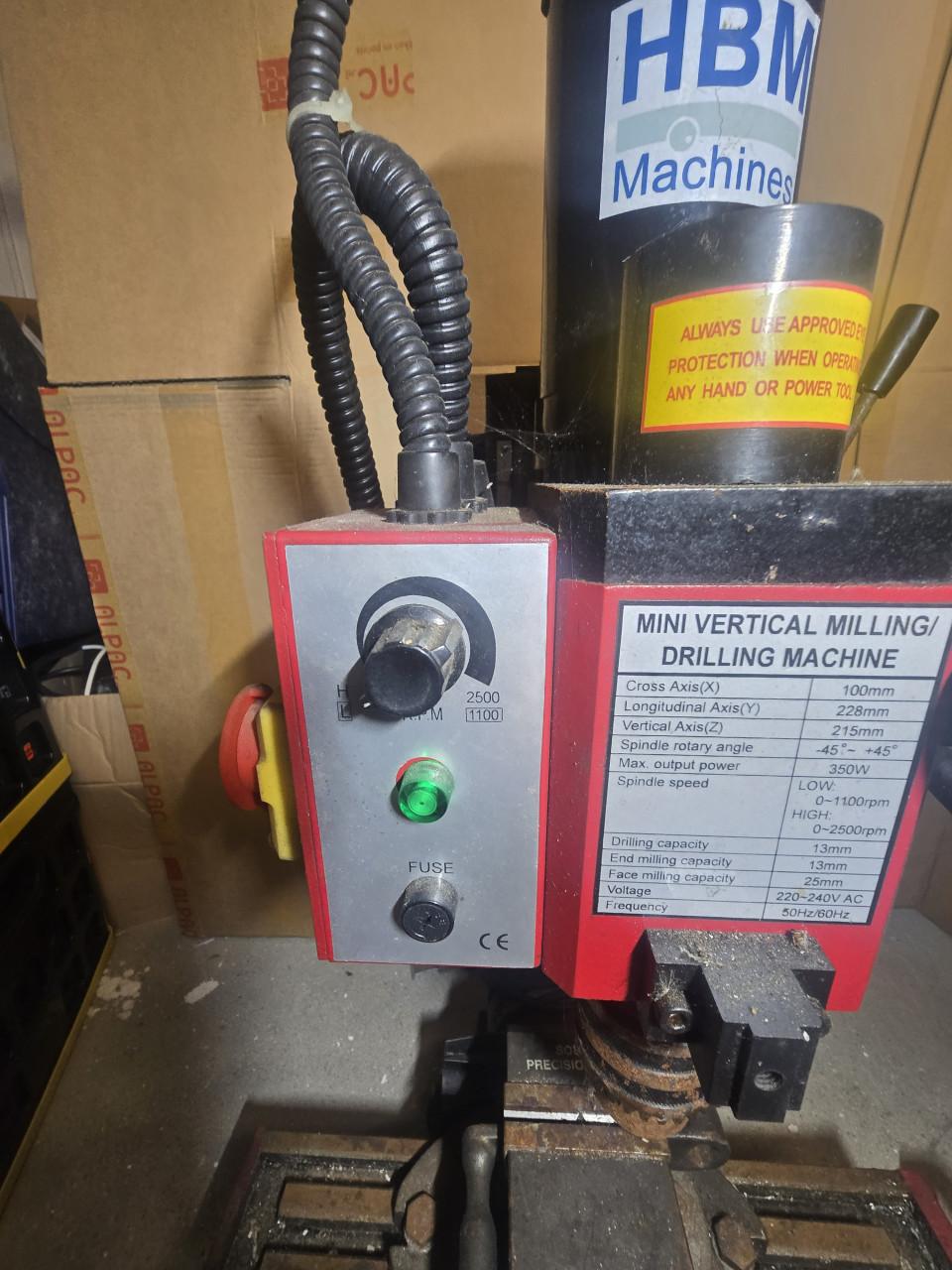 Black & Red X2 freesmachine compleet en in uitstekende staat