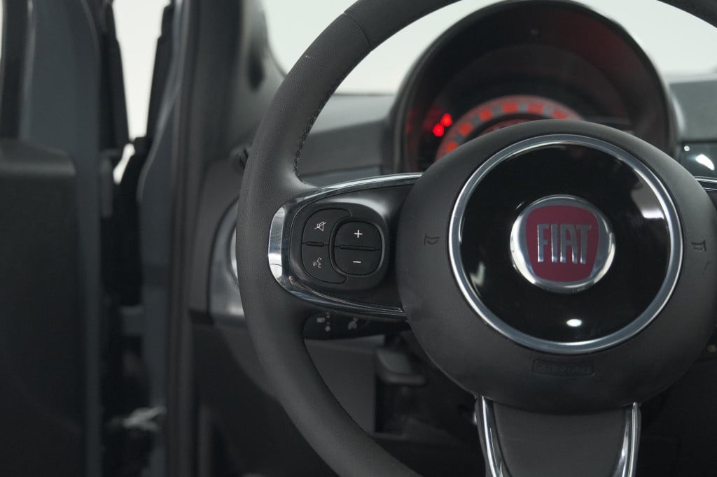 Fiat 500 1.0 hybrid dolcevita | panoramadak | apple carplay | parkeersensor