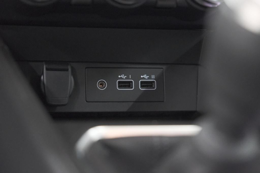 Renault Clio tce 90 gpf techno | 360 camera | 9.3 inch grootscherm | apple 