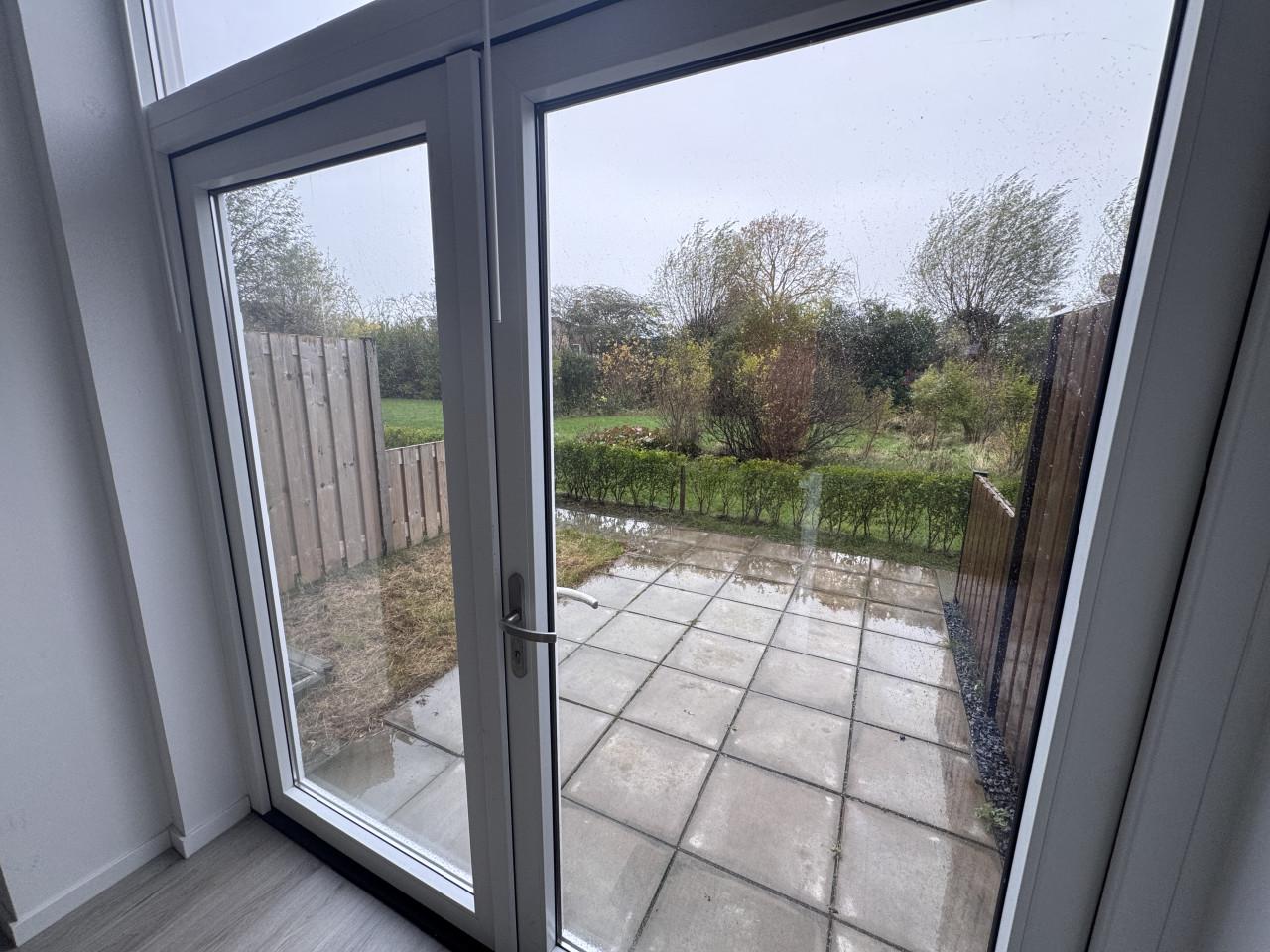 Instapklaar tweekamerappartement met tuin in Vlissingen