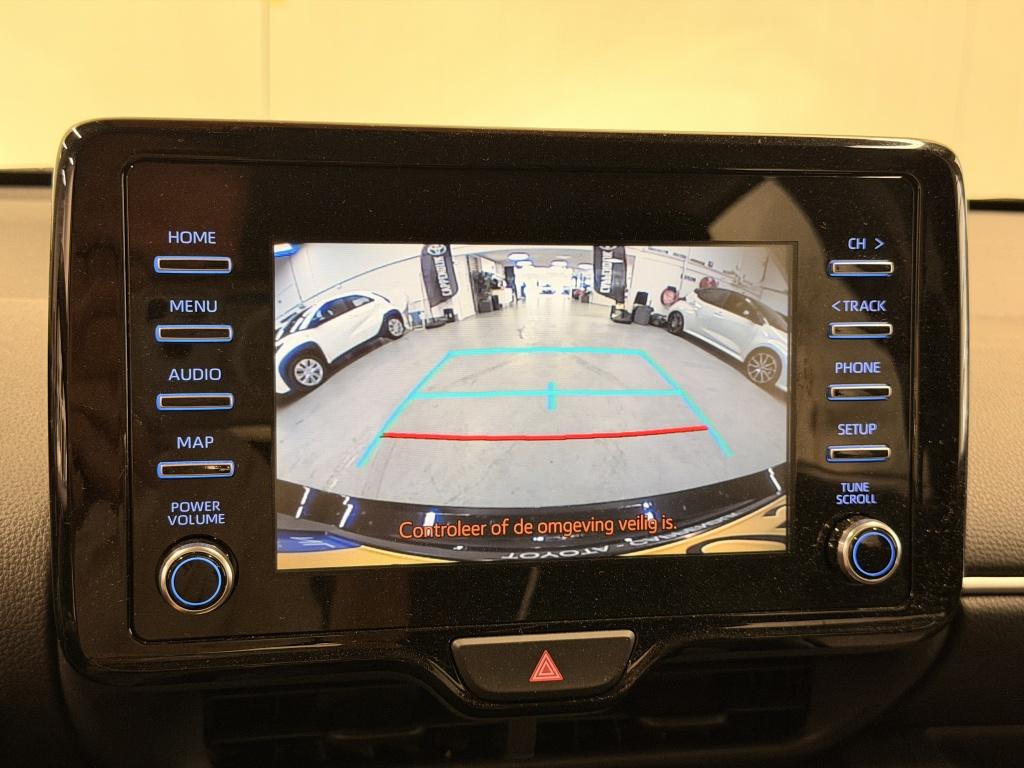 Toyota Yaris 1.5 hybrid dynamic| camera| adap.cruise| keyless| carplay