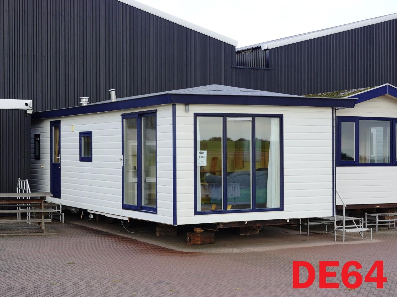Keurig spiegelchalet, chalet met gespiegelde indeling 2 slaapkamers te koop