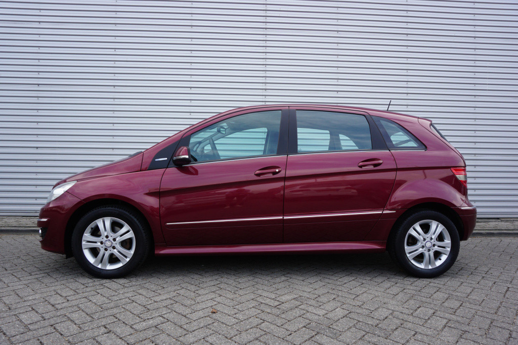 Mercedes-Benz B-Klasse 160 blueefficiency business class airco / cruise / b