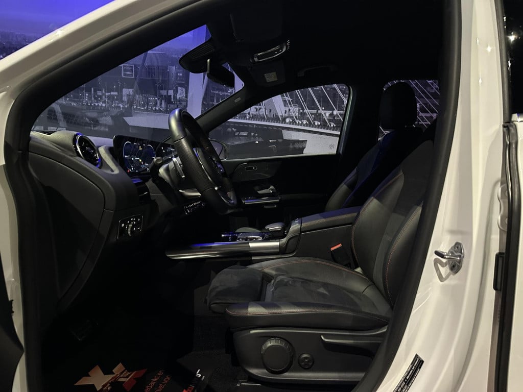Mercedes-Benz B-Klasse 200 business solution amg
