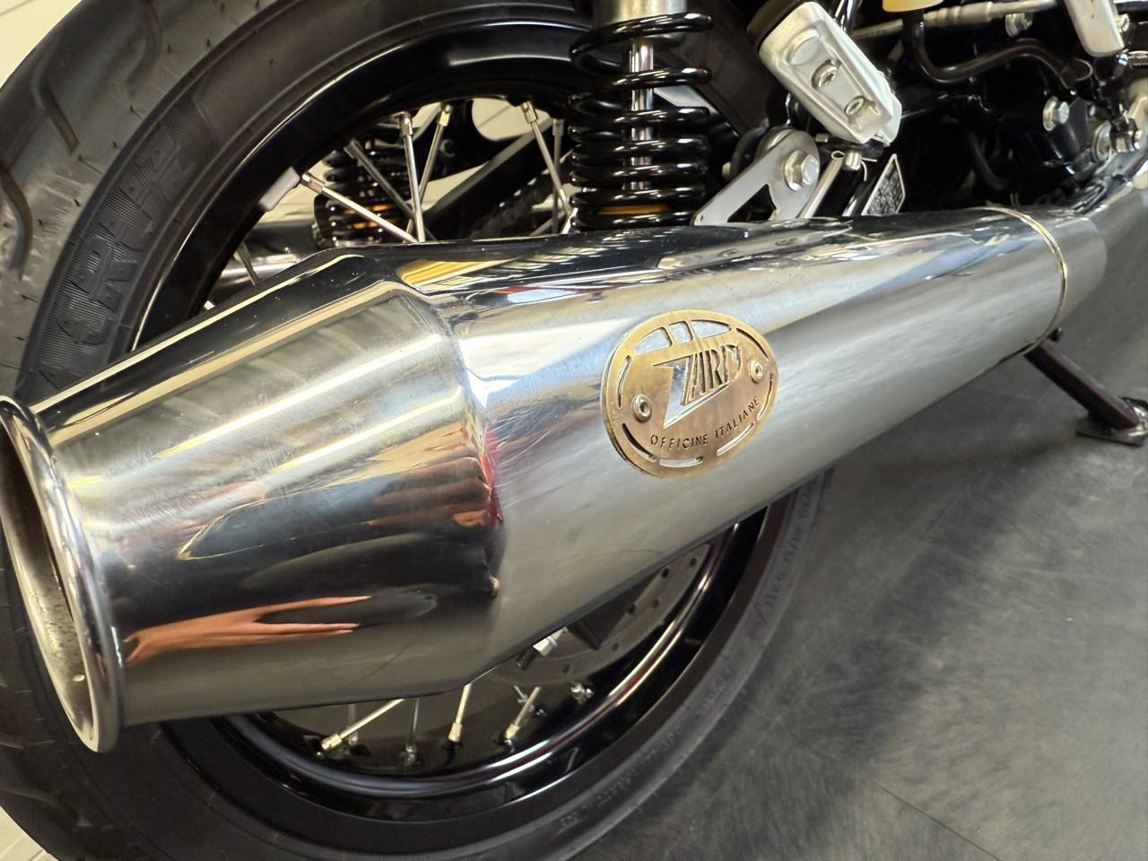 Jonge en nette Royal Enfield Interceptor 650 slechts 2300km!