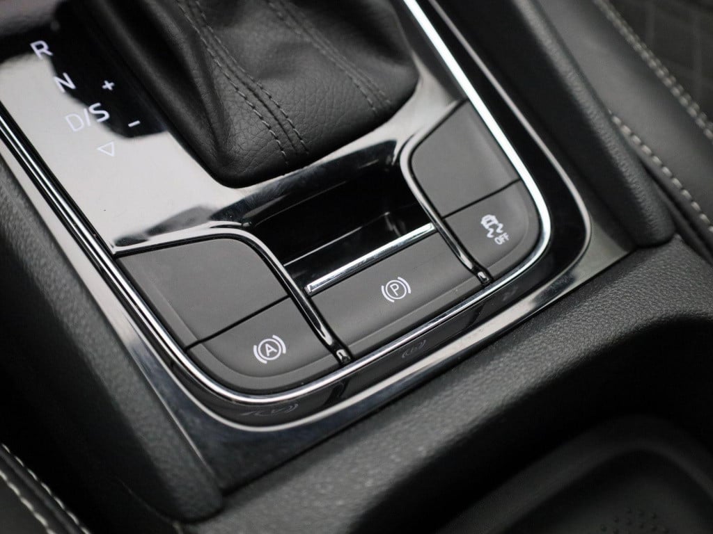 Skoda Kodiaq 1.5 tsi limited business edition | automaat | trekhaak | panor