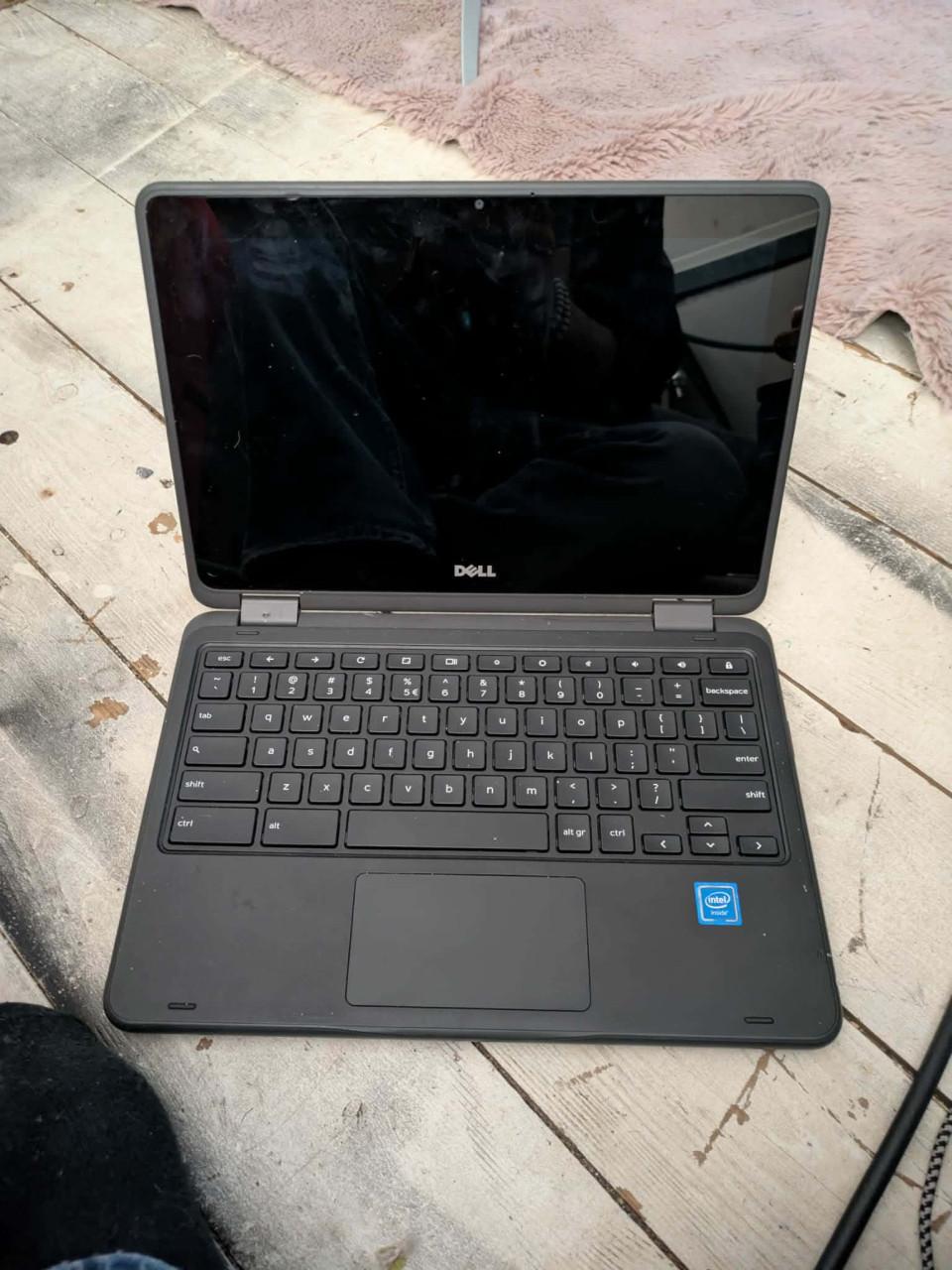 Samsung tab Note met pen . Samsung Tab.Dell cromebook .Ipad 11.