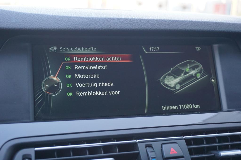 BMW 5 Serie touring 520i high executive automaat - climate / navi / cruise 