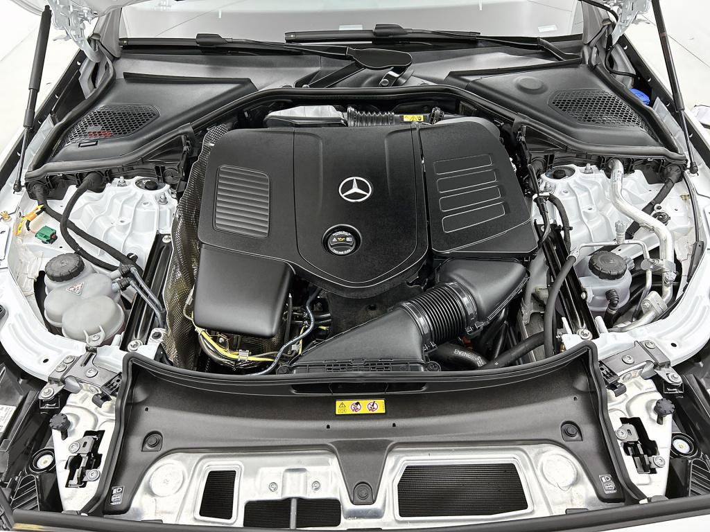 Mercedes-Benz E-Klasse estate 300 e amg plug-in hybride amg | night pakket 