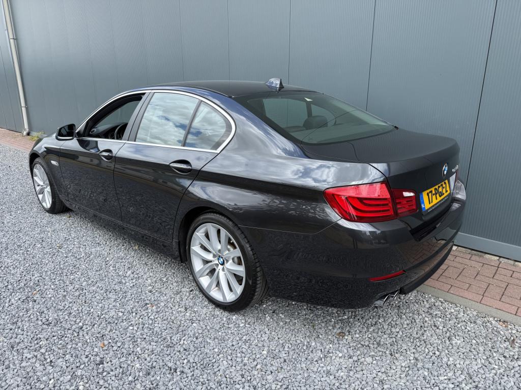 BMW 5 Serie 528i 6-cilinder executive sedan