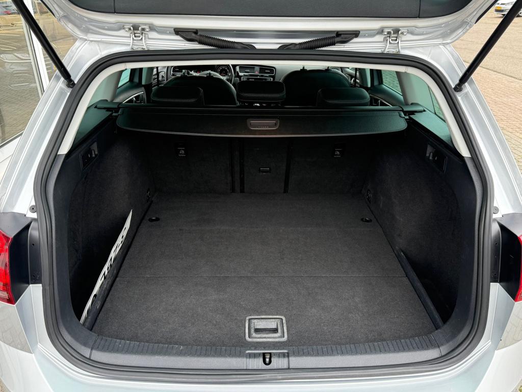 Volkswagen Golf 1.2 tsi business edition