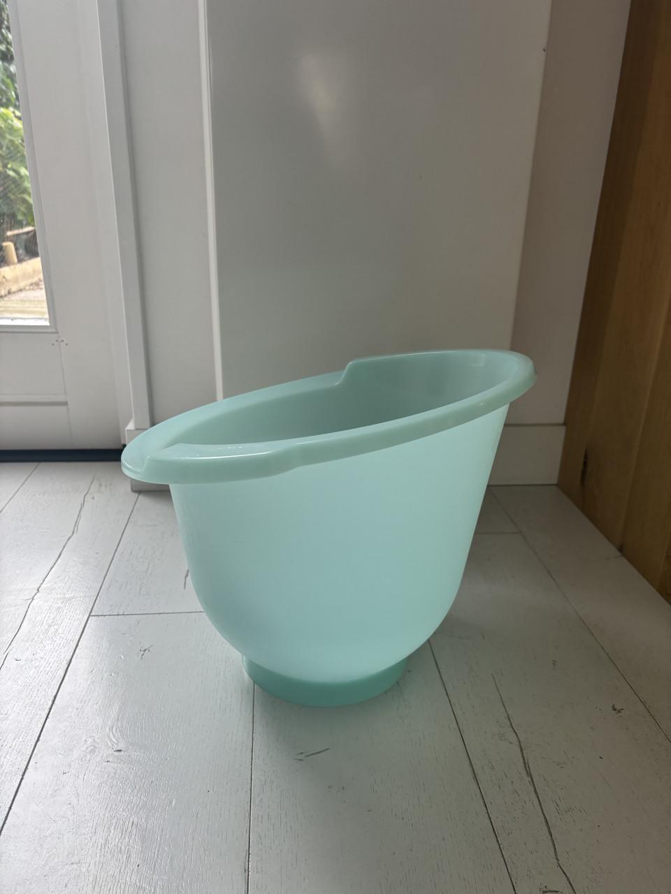 Babybadje tummy tub 0-2 jaar