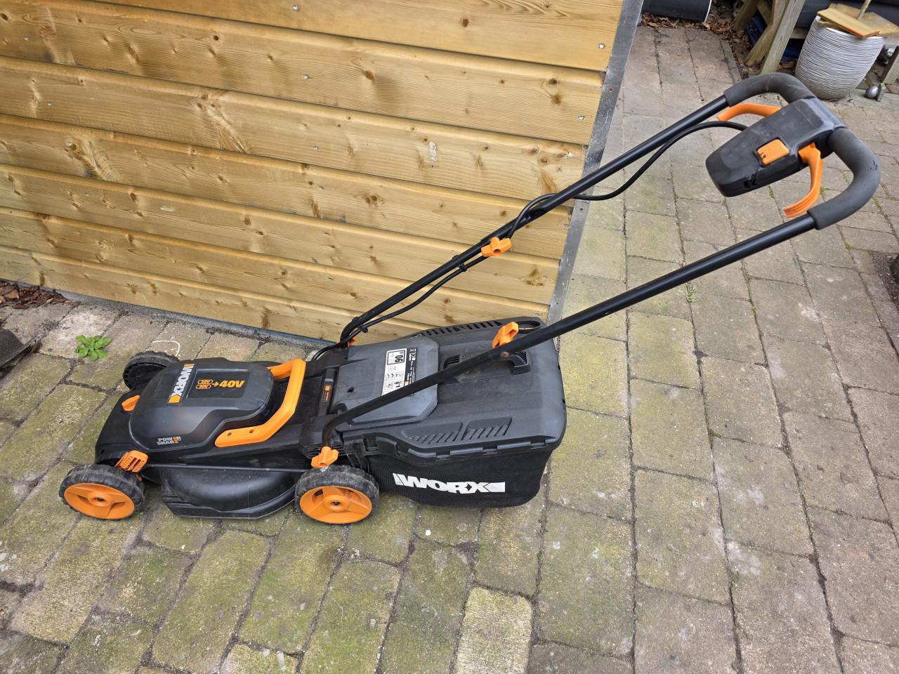 Grasmaier en grastrimmer worx