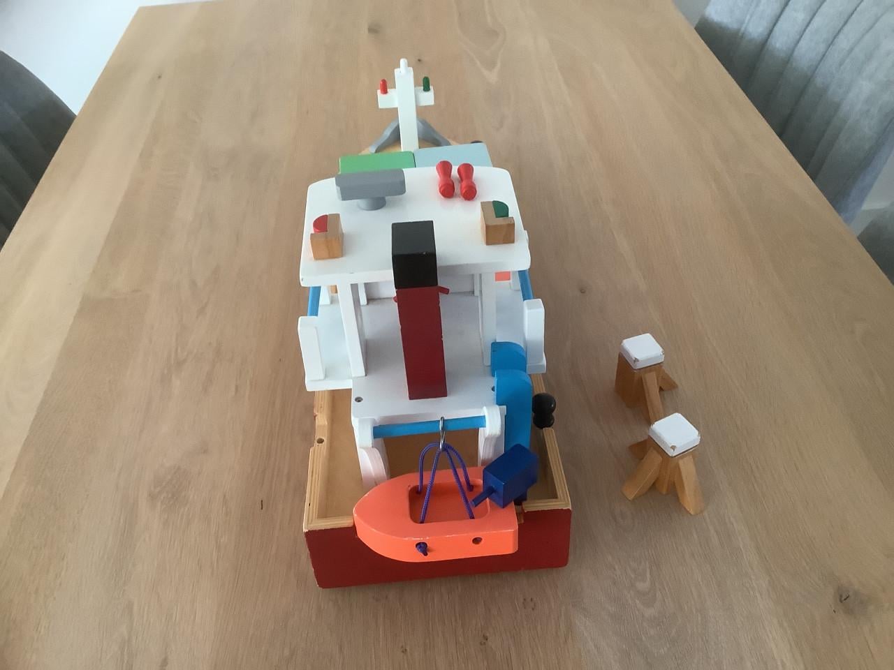 New Classic Toys - Grote Houten Containerschip