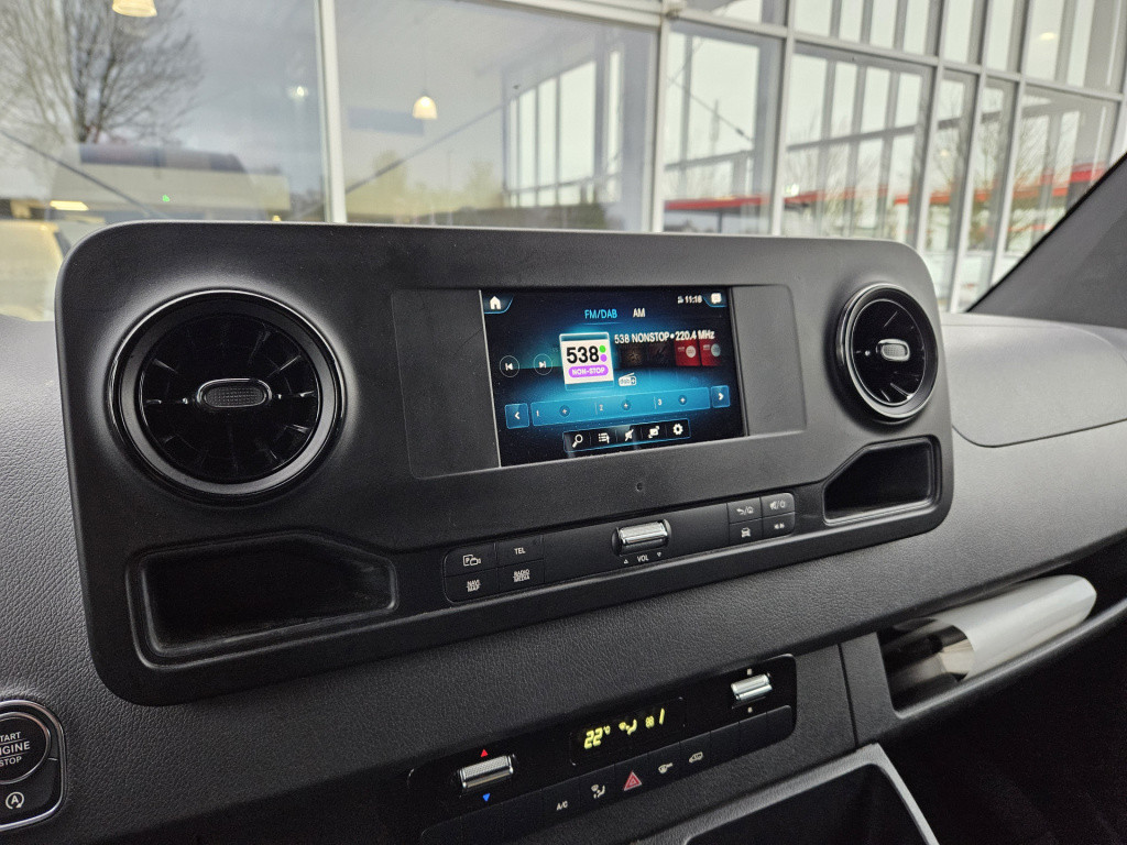 Mercedes-Benz Sprinter 317 1.9 cdi l2h2 170pk | camera | cruisec. | carplay