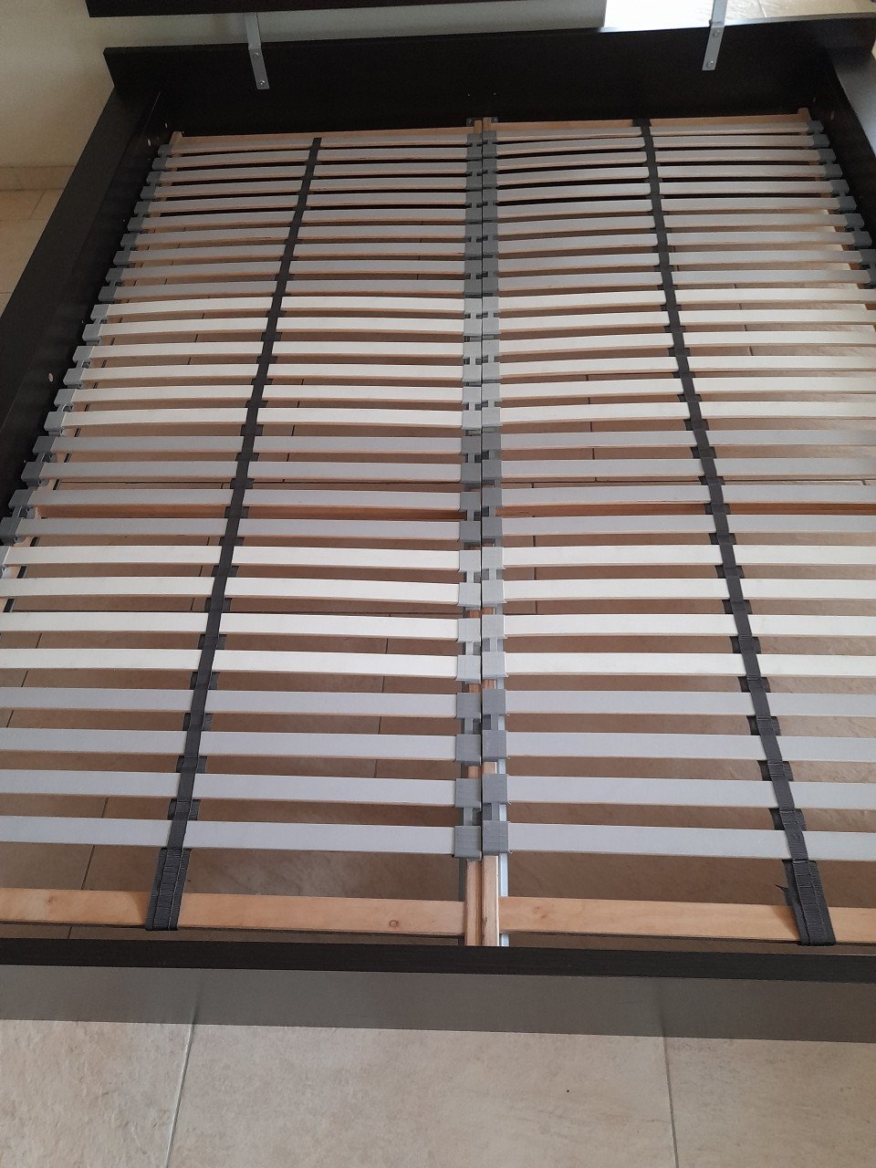 Prachtig 2 P. Bed 160 x 200 (in goede nette staat)