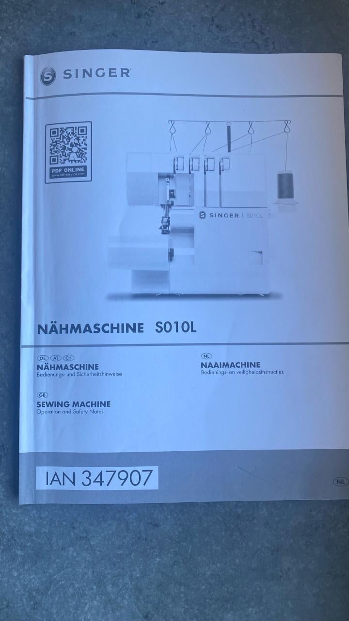 Singer lock naaimachine SO10L