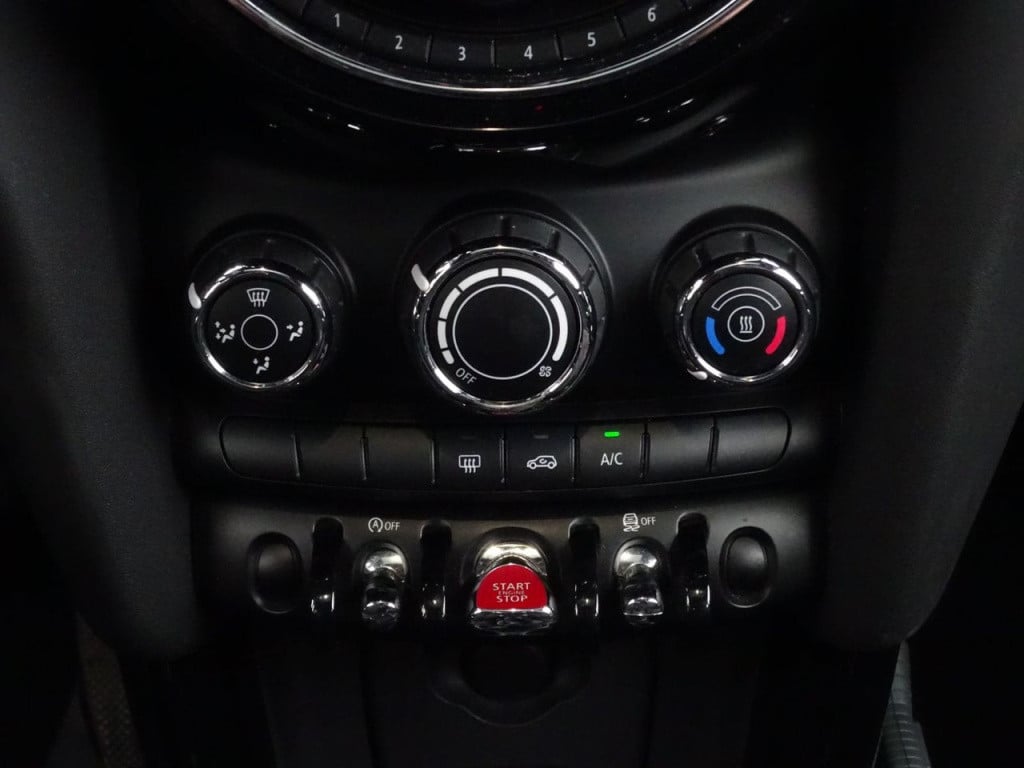 Mini One mini 1.2 business | pano | navi | bluetooth