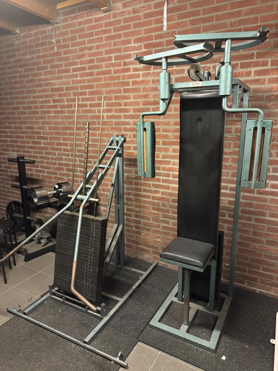 Pecdeck en Viking press acb weider