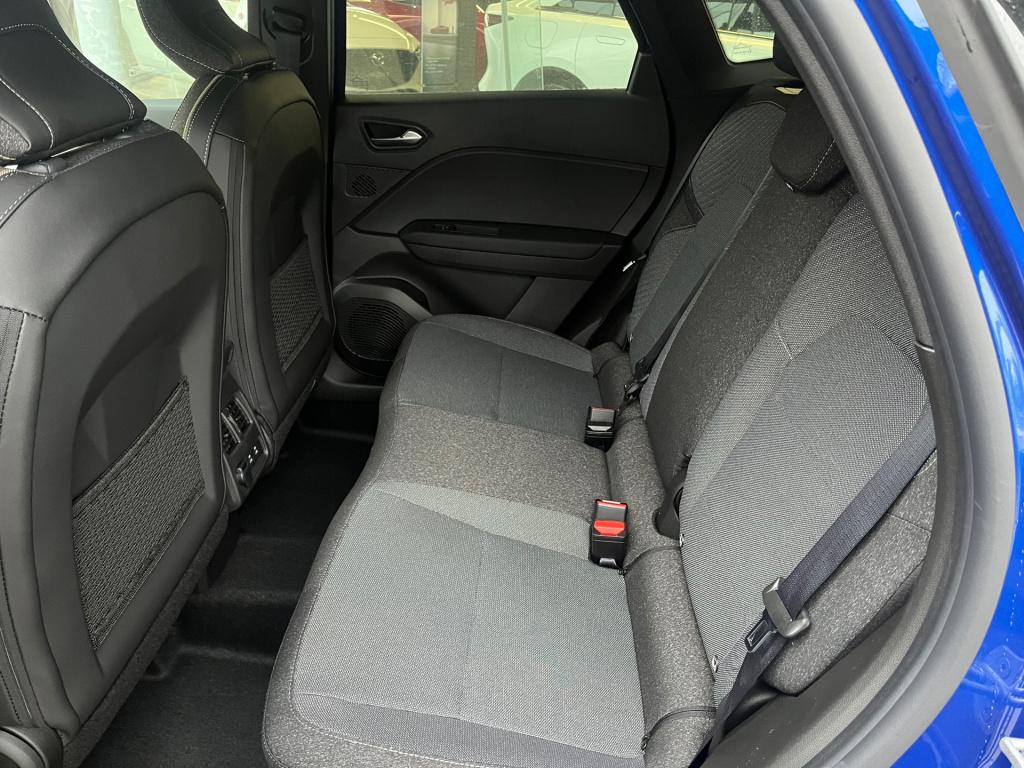 Mitsubishi Grandis 1.8 hev intense+