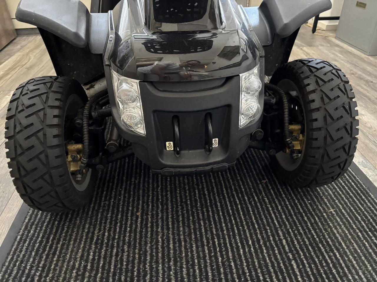 Scootmobiel - Pride Royole 20