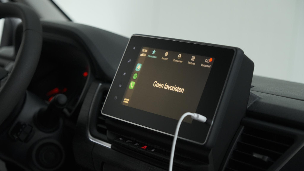Renault Trafic 2.0 dci 150 t30 l2h1 comfort | parkeersensoren | vloerplaat 
