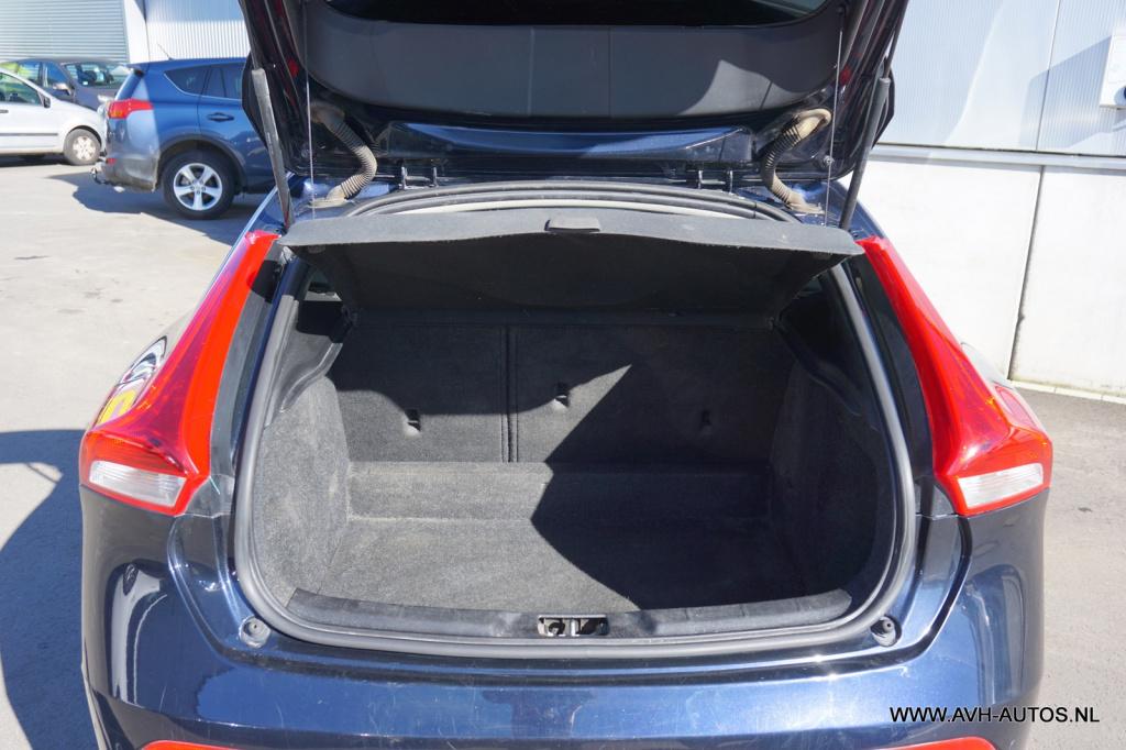 Volvo V40 2.0 d2 r-design business