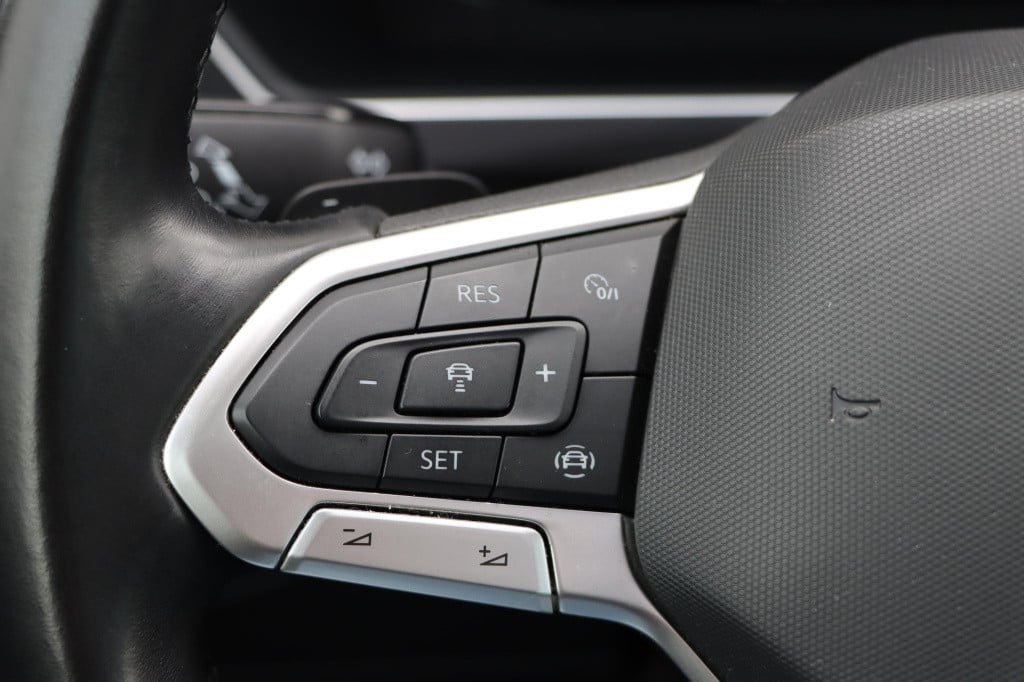 Volkswagen Tiguan 1.5 tsi elegance