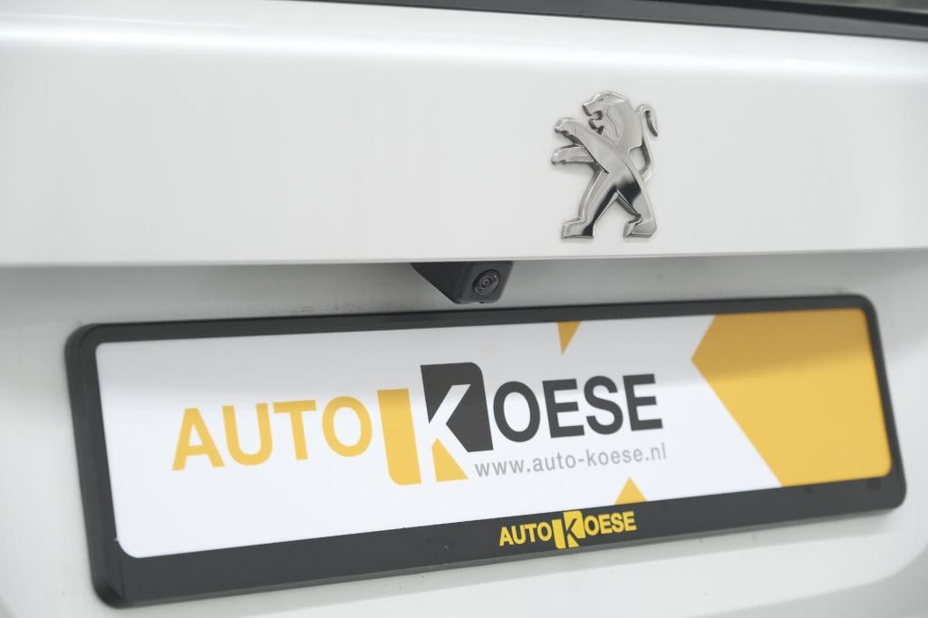 Peugeot 2008 puretech 130 eat8 allure pack | camera | parkeersensoren | key