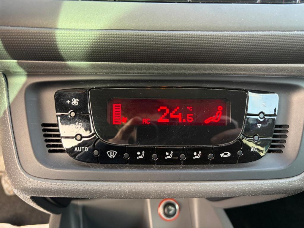 Seat Ibiza 1.2 style/copa uitvoering/clima/lichtmetaal/2e eigenaar/