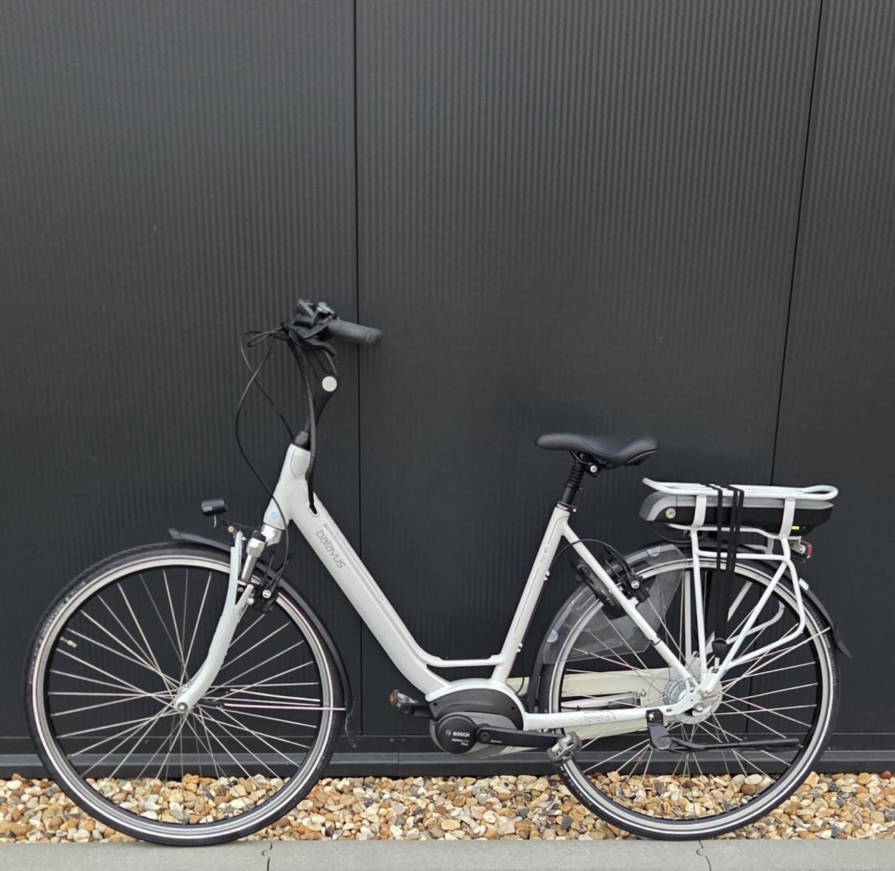 Mooie Batavus Wayz E-go Bosch Active Line-Plus 53cm nieuwe 500Wh accu.