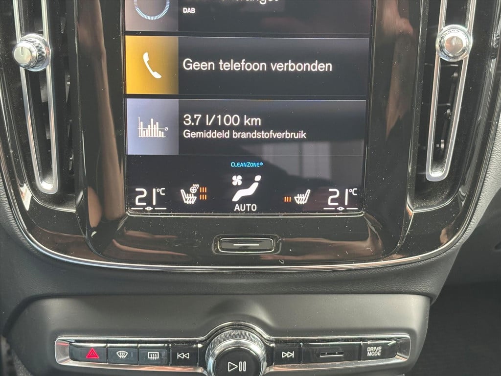 Volvo XC40 1.5 t4 211pk r-design|trekhaak|carplay|navi|21