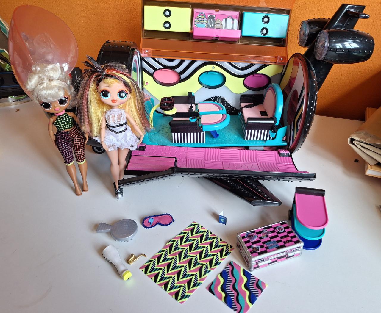 L.O.L Surprise vliegtuig