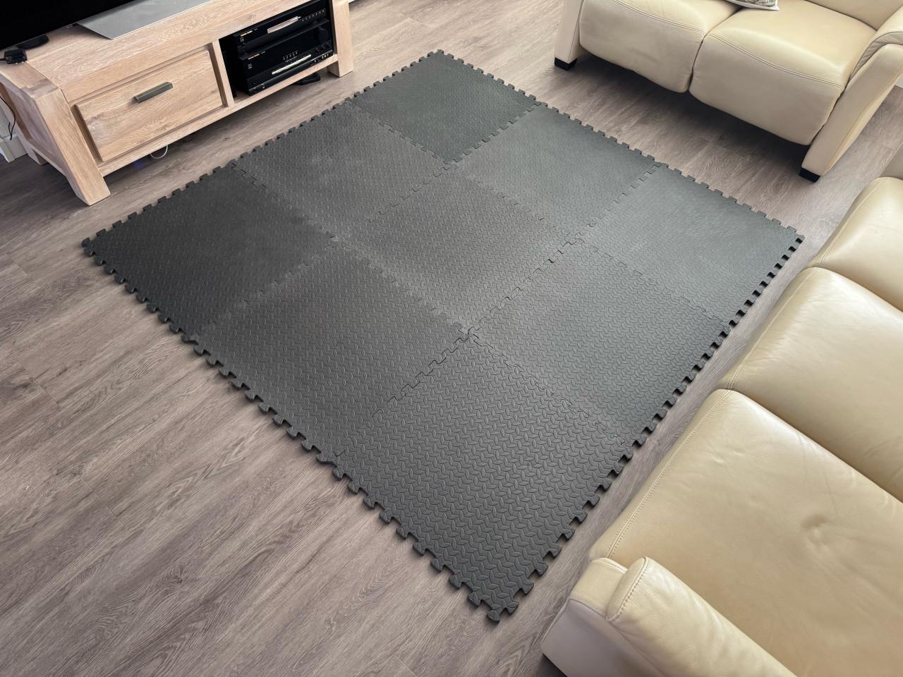 Interlock mat, 9 tegels van 60 x 60 cm