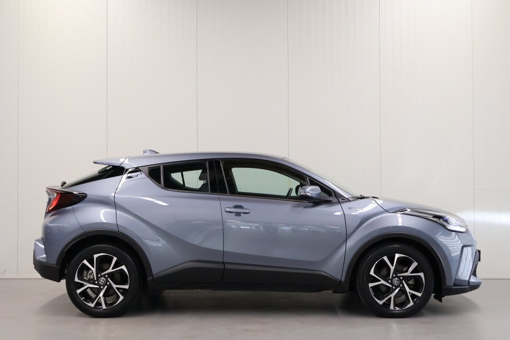 Toyota C-hr 1.8 hybrid dynamic | trekhaak
