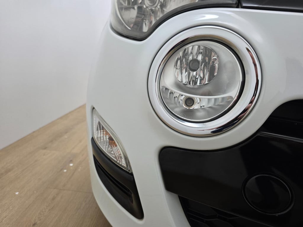 Renault Twingo occasion 1.2 16v dynamique met bluetooth radio en clima airc