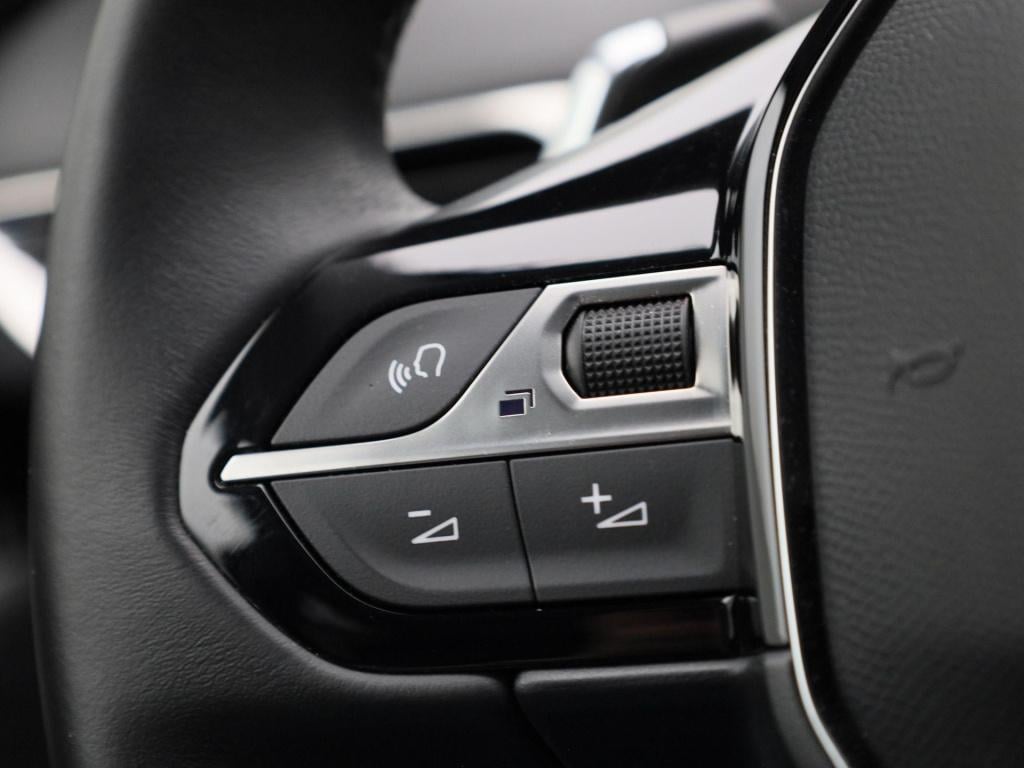 Peugeot 3008 1.6 hybrid 225 allure | automaat | half-leder | navigatie | vi