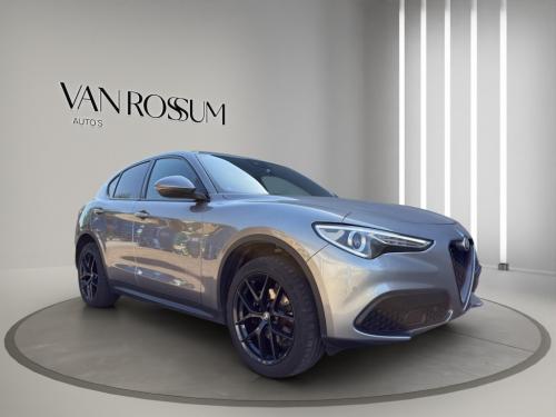 Alfa Romeo Stelvio 2.0 t awd super | 20" | camera | leder / sportstoelen | 