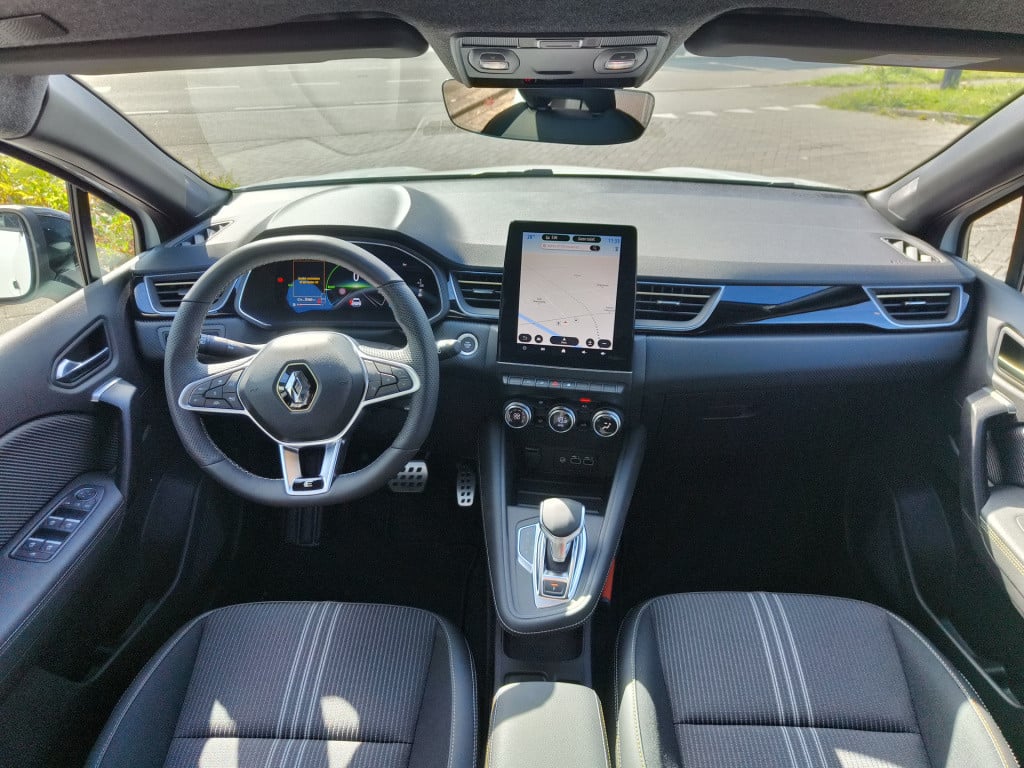 Renault Captur 1.6 e-tech hybrid 145 e-tech engineered