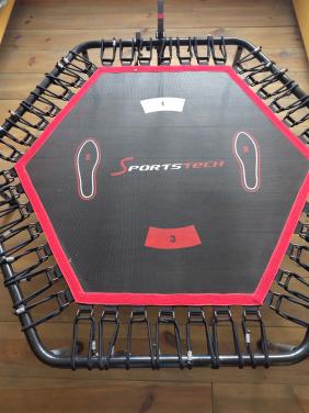 Fijne opvouwbare trainingstrampoline sportstechHTX 100