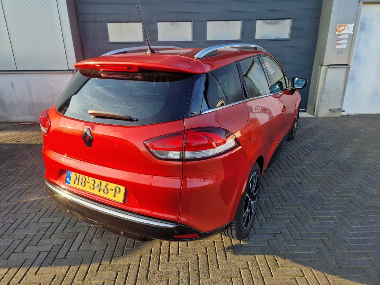 TE KOOP RENAULT CLIO ESTATE 0.9 TCe LIMITED ZUINIGHEIDSLABEL B