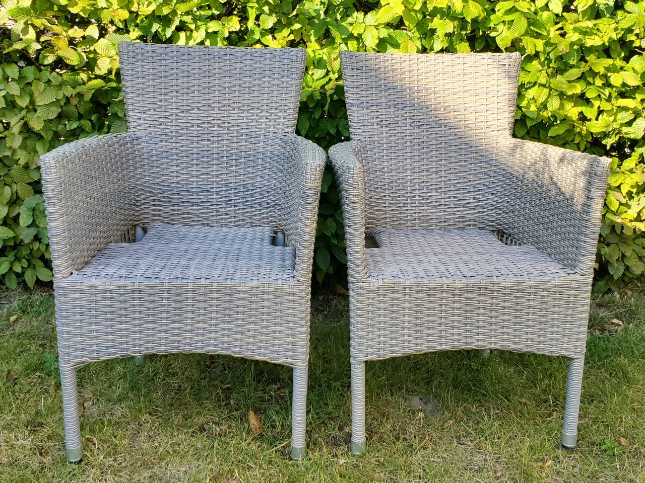 4 mooie, landelijke tuinstoelen