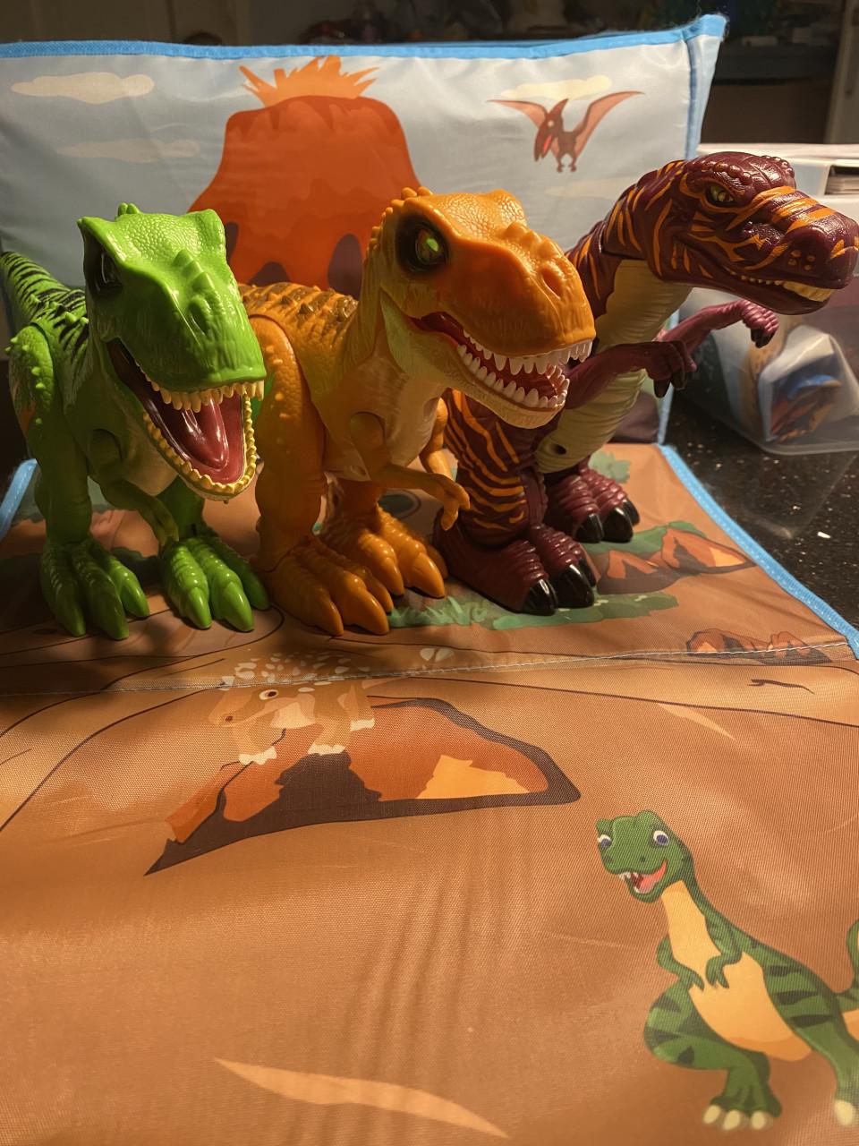 Robo dino Alive werkend lopend en geluid incl batterij