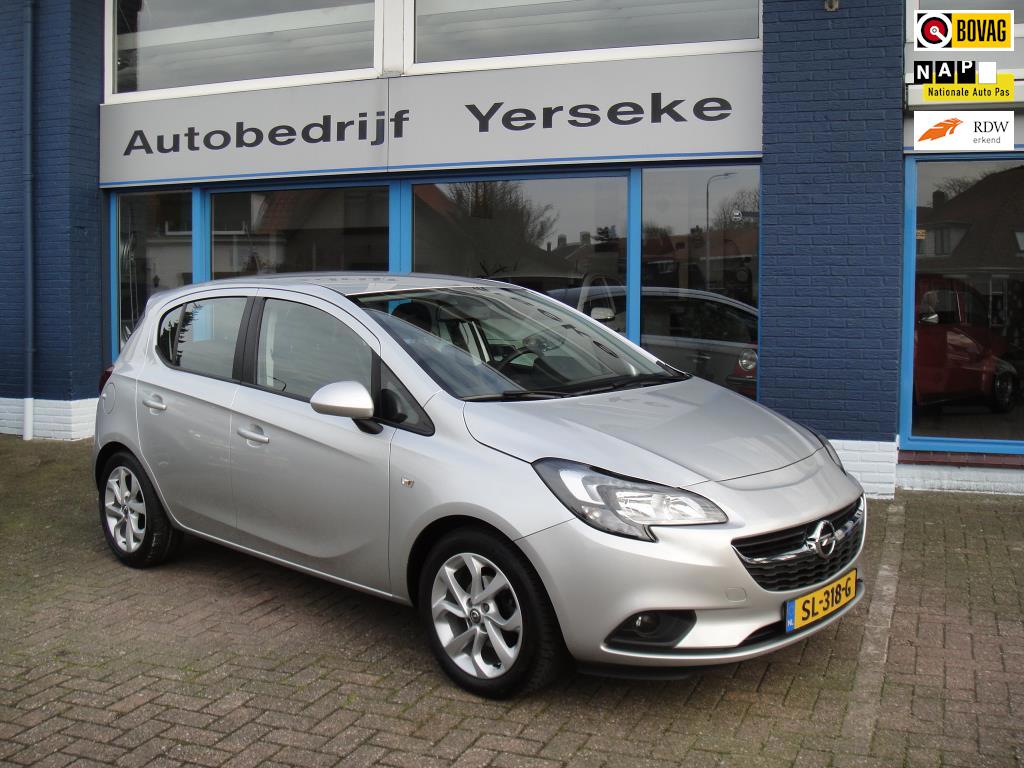 Opel Corsa 1.4 online edition nl auto apple carplay navigatie