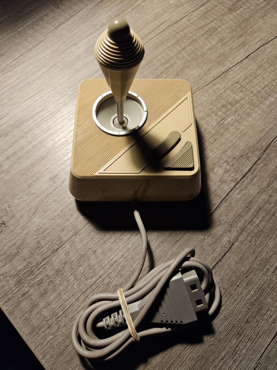 Vintage jaren 80 winner 909 IBM joystick in werkende staat