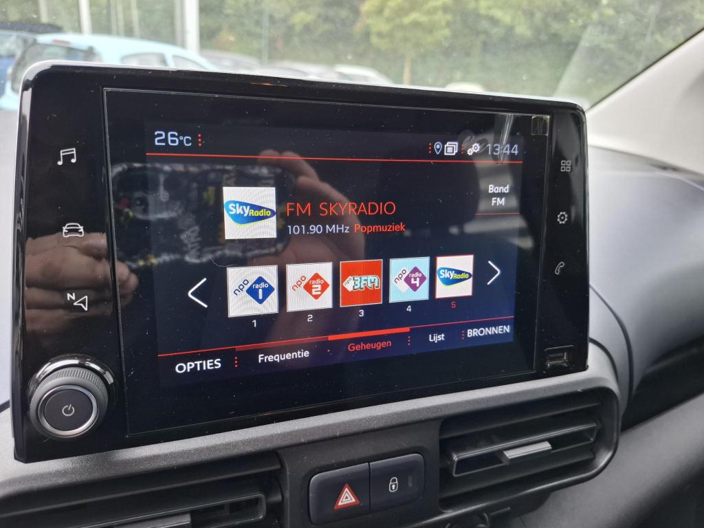 Peugeot Rifter mpv 110 allure navi/cam