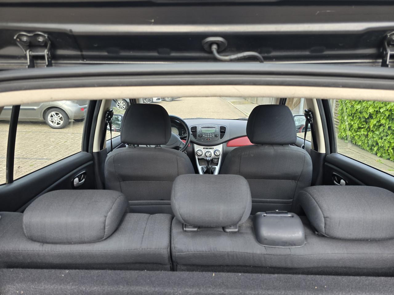 Hyundai i10 1.1 I 5DR 2008 Zwart