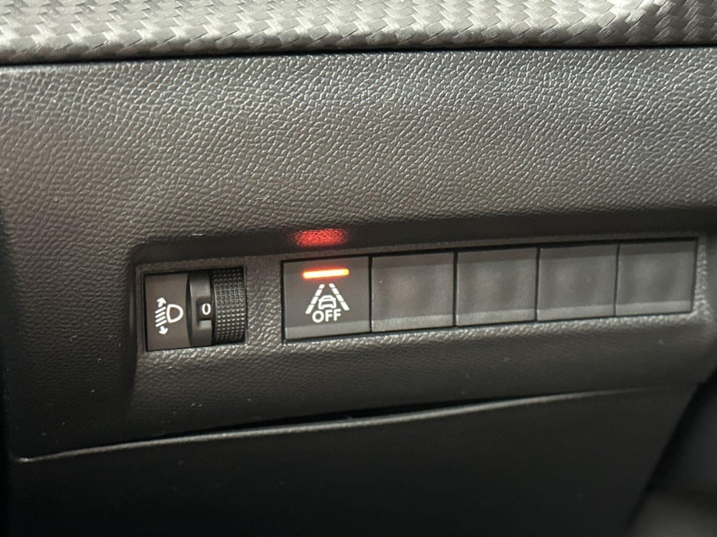 Peugeot 208 1.2 puretech active pack